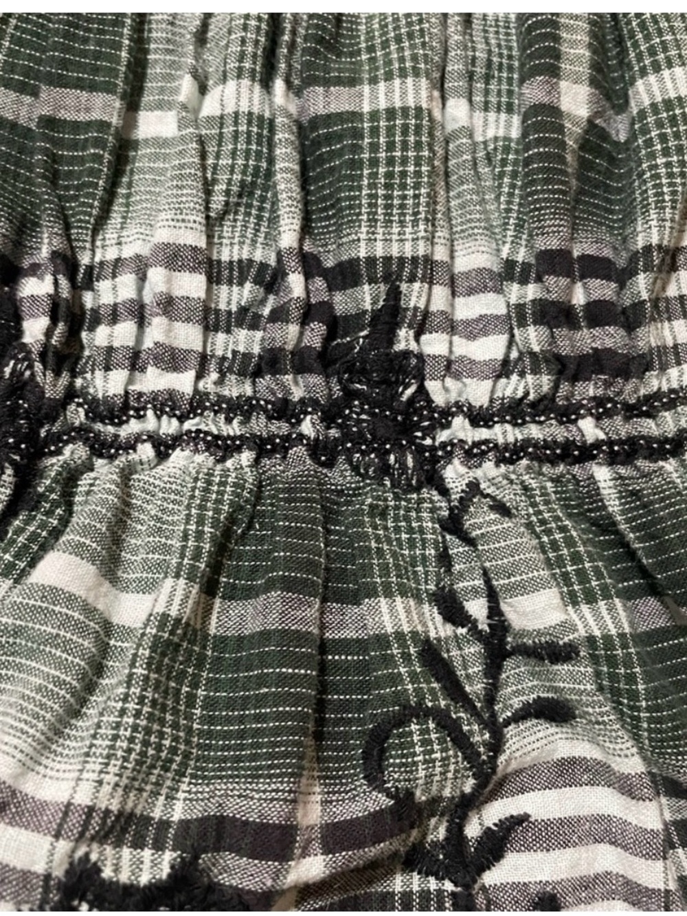 Studio M Green Plaid Dress with Black Floral embroidered - Picture 4 of 7